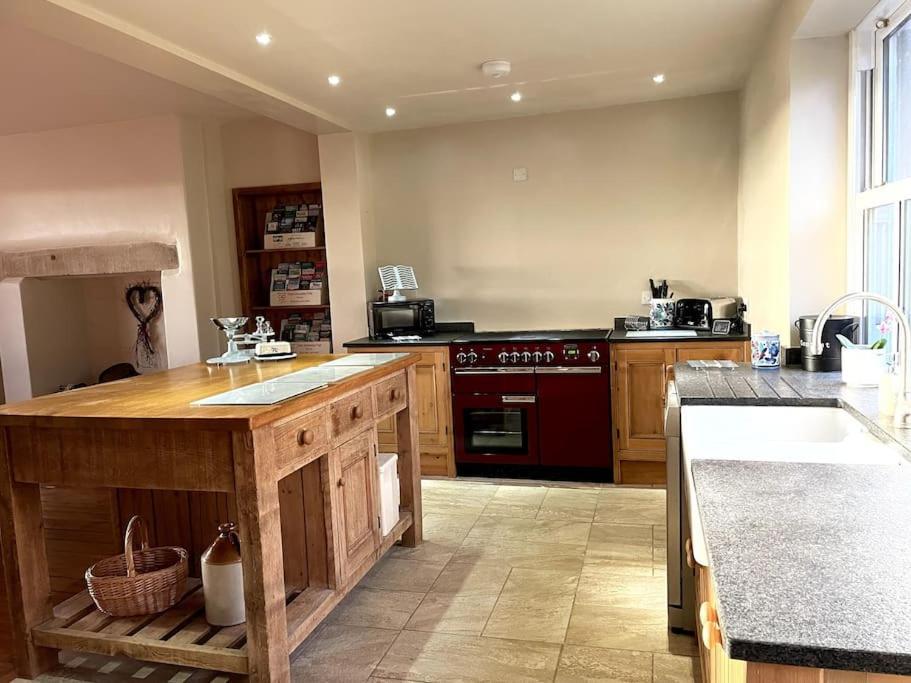 Luxurious Granny House Bell Busk In Malhamdale Βίλα Skipton Εξωτερικό φωτογραφία