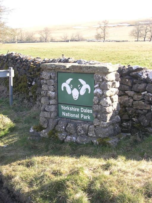 Luxurious Granny House Bell Busk In Malhamdale Βίλα Skipton Εξωτερικό φωτογραφία